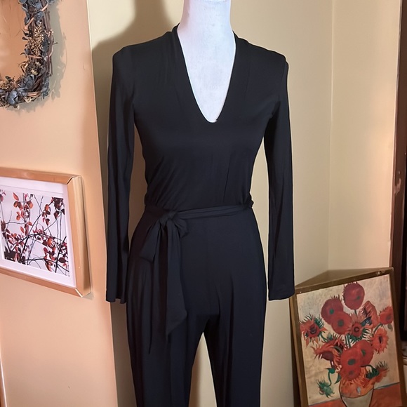 RACHEL PALLY Size XS Stretchy Jumpsuit 1-Piece VNeck Belted Tie-Waist $298 NEW - Picture 3 of 17